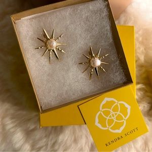 RARE Kendra Scott Sunburst Pearl of Wisdom Earrings from 2016 Vault
